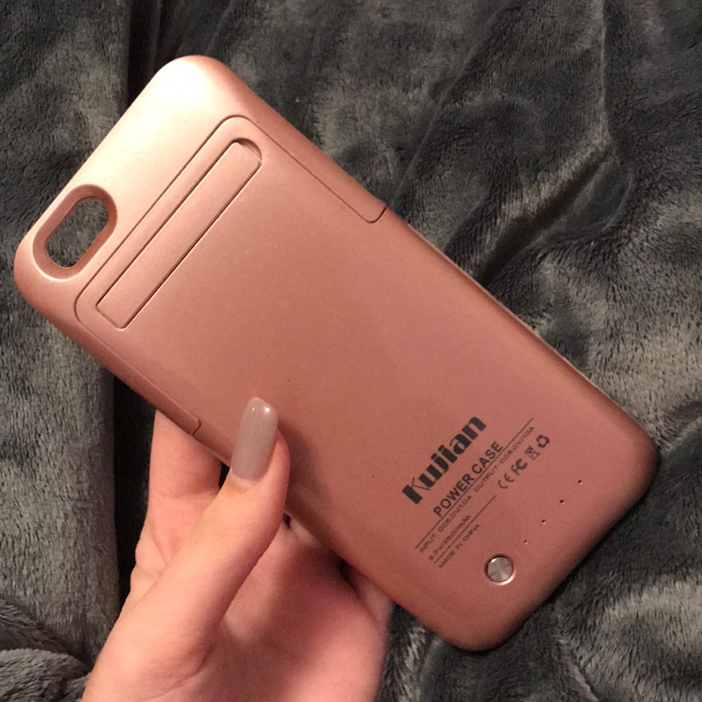 iPhone 6/6s charging case